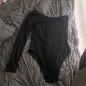 SHEIN one sleeve black bodysuit